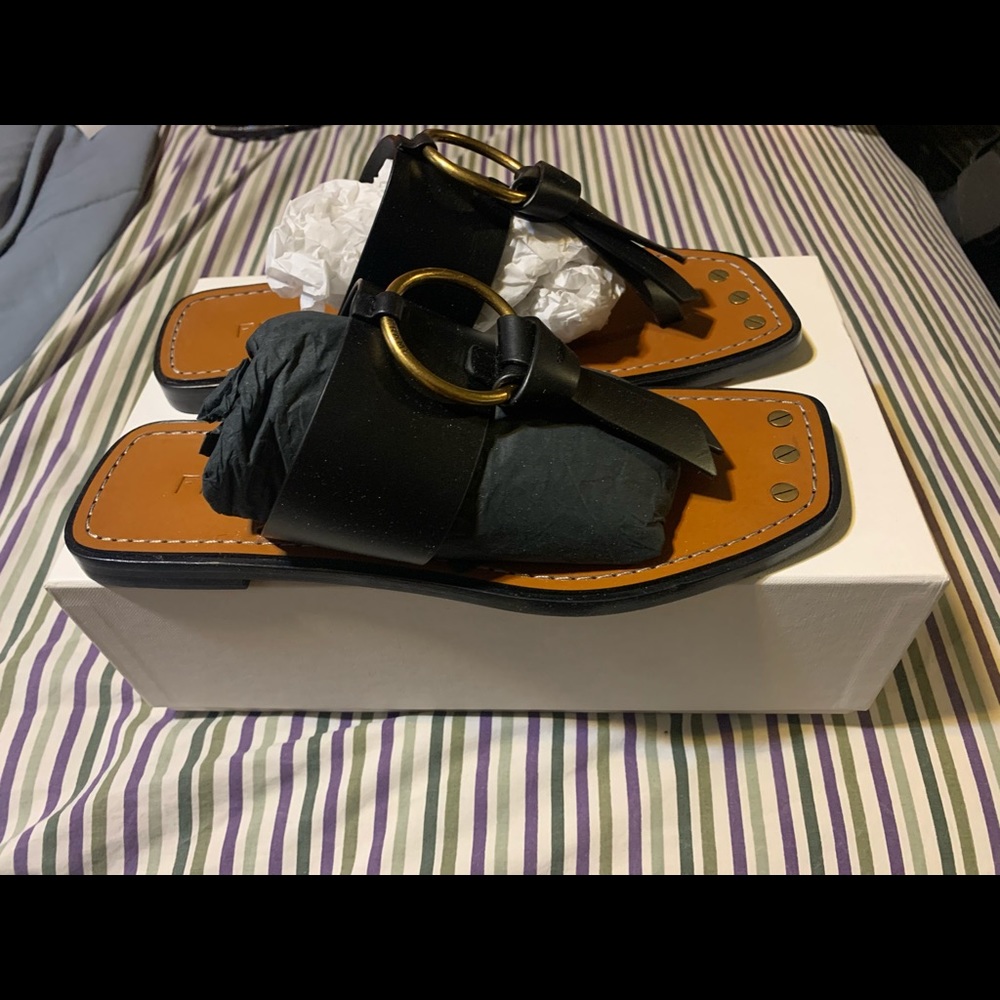 NIB Frame Thongs, Size 8.5